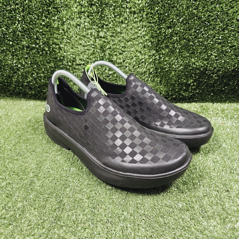 OOFOS Oomg Eezee Low Checkered Slip On  Comfort Athletic Shoes Womens Size 11